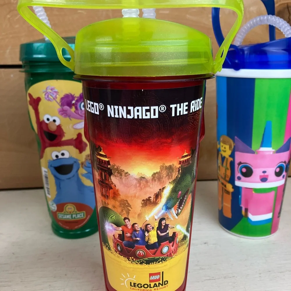 Assorted Lot of 9 Theme Park & Zoo Kids Sipper Cups - Multi-Color Collectable